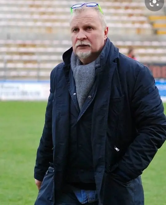 PRESENTATO IL NUOVO ALLENATORE